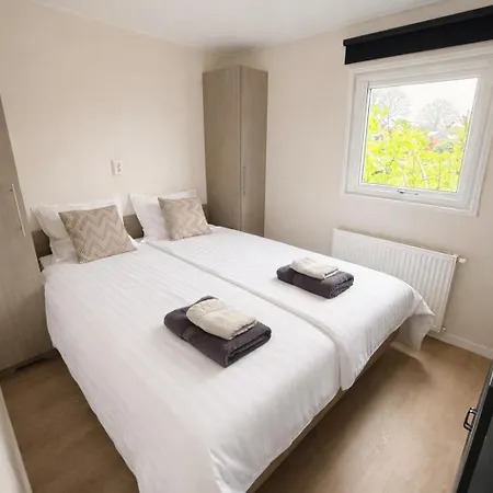 Harmony - Peace And Space Chalet